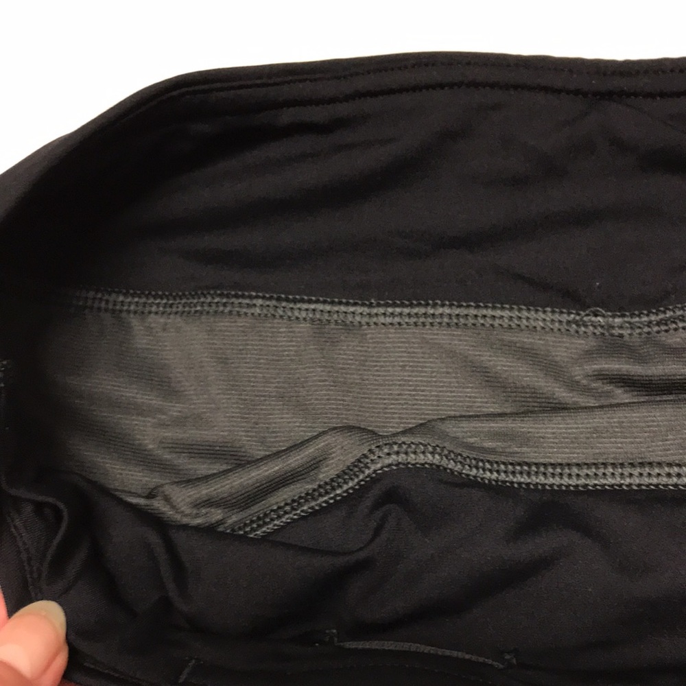 Lululemon Special design Speed short - Picture 8 of 8